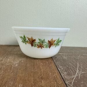 Vintage Federal Milk‎ Glass Mixing Nesting Bowl Brown & Green Fall Leaves 7"